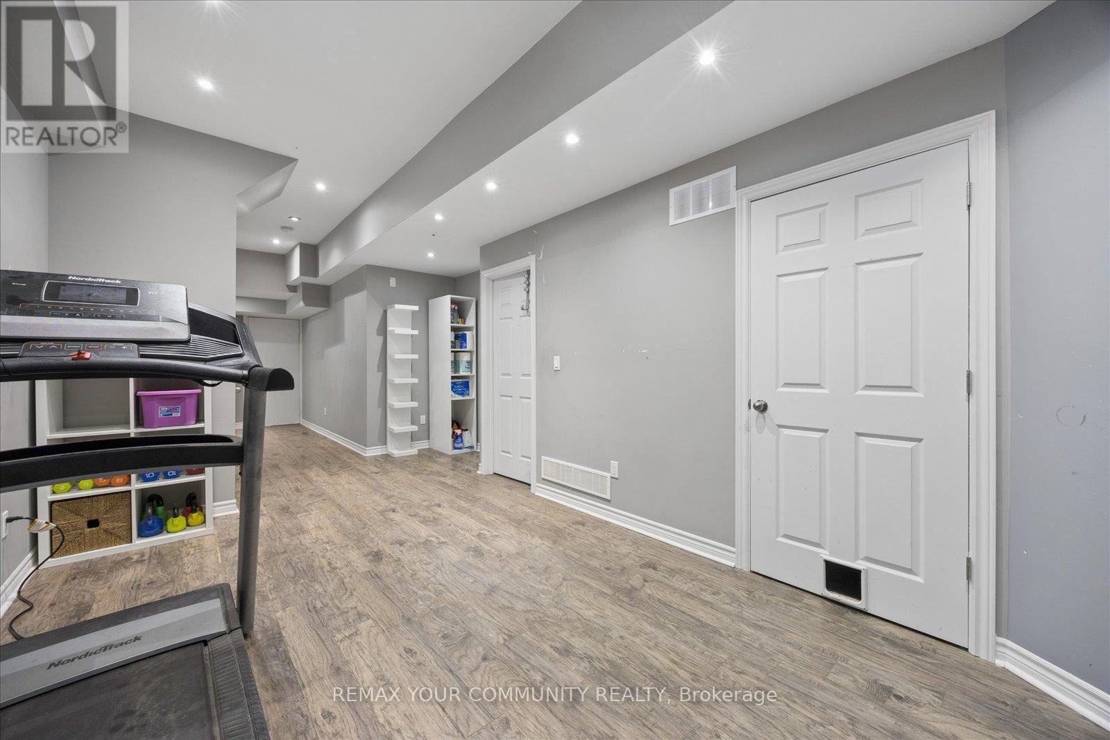 23 Breeze Drive, Bradford West Gwillimbury, Ontario  L3Z 3A6 - Photo 28 - N13183200