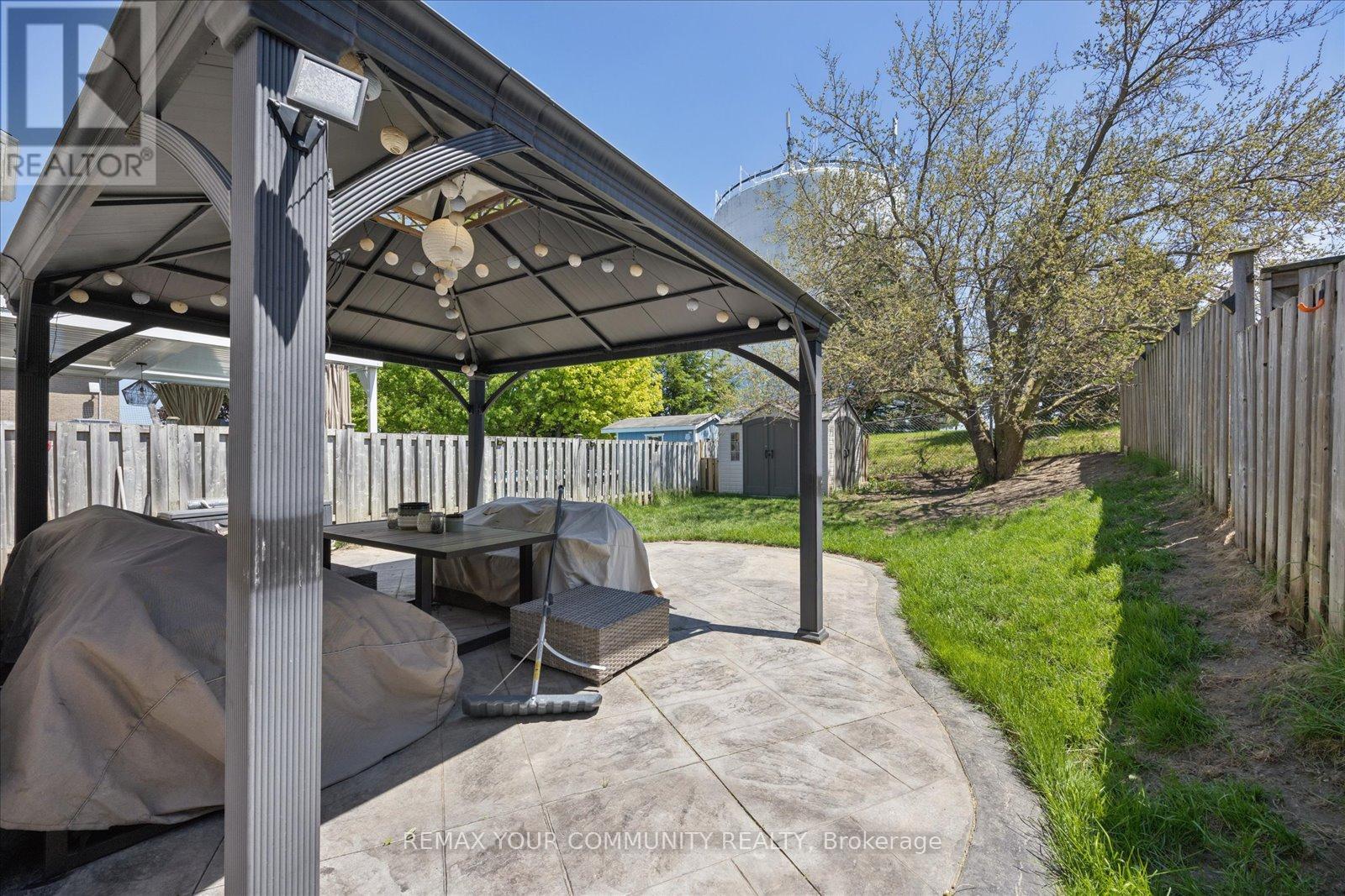 23 Breeze Drive, Bradford West Gwillimbury, Ontario  L3Z 3A6 - Photo 32 - N13183200