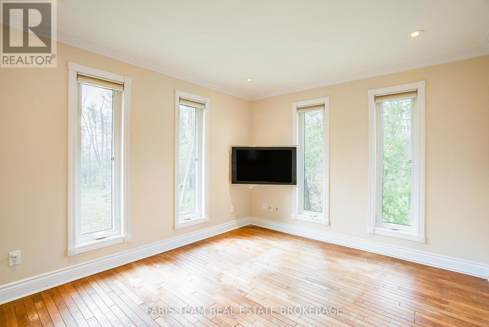 21 Poplar Crescent, Oro-Medonte, Ontario  L0L 1T0 - Photo 12 - S13183152