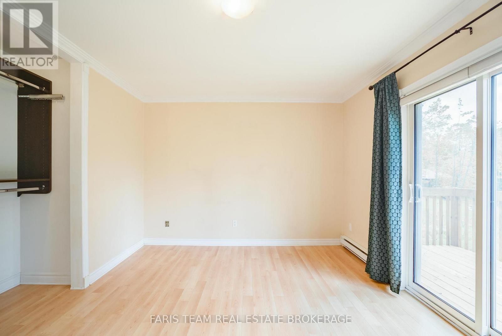 21 Poplar Crescent, Oro-Medonte, Ontario  L0L 1T0 - Photo 17 - S13183152
