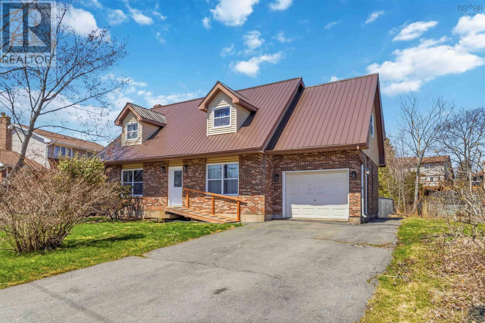 7 Fiddlers Green, Cole Harbour, Nova Scotia