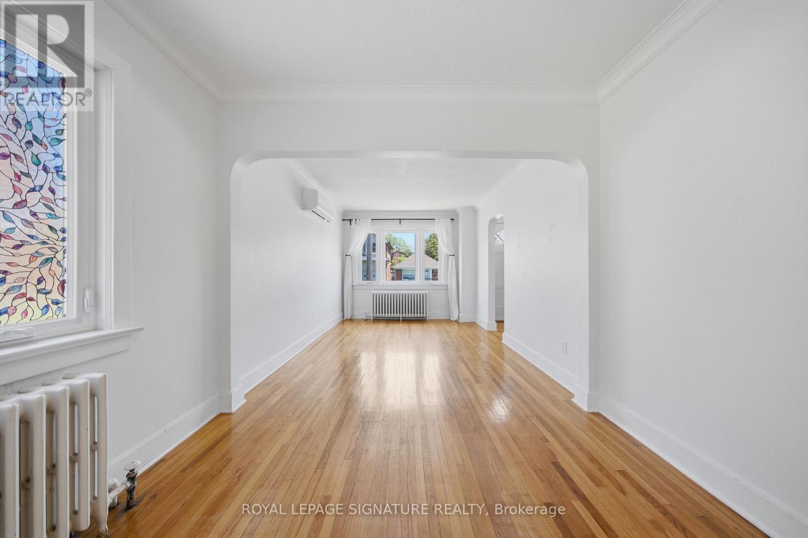 20 Aldgate Avenue, Toronto, Ontario  M8Y 3L6 - Photo 15 - W13182986