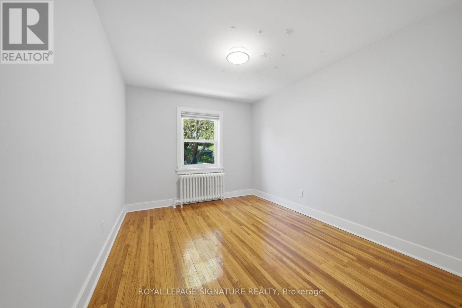 20 Aldgate Avenue, Toronto, Ontario  M8Y 3L6 - Photo 24 - W13182986