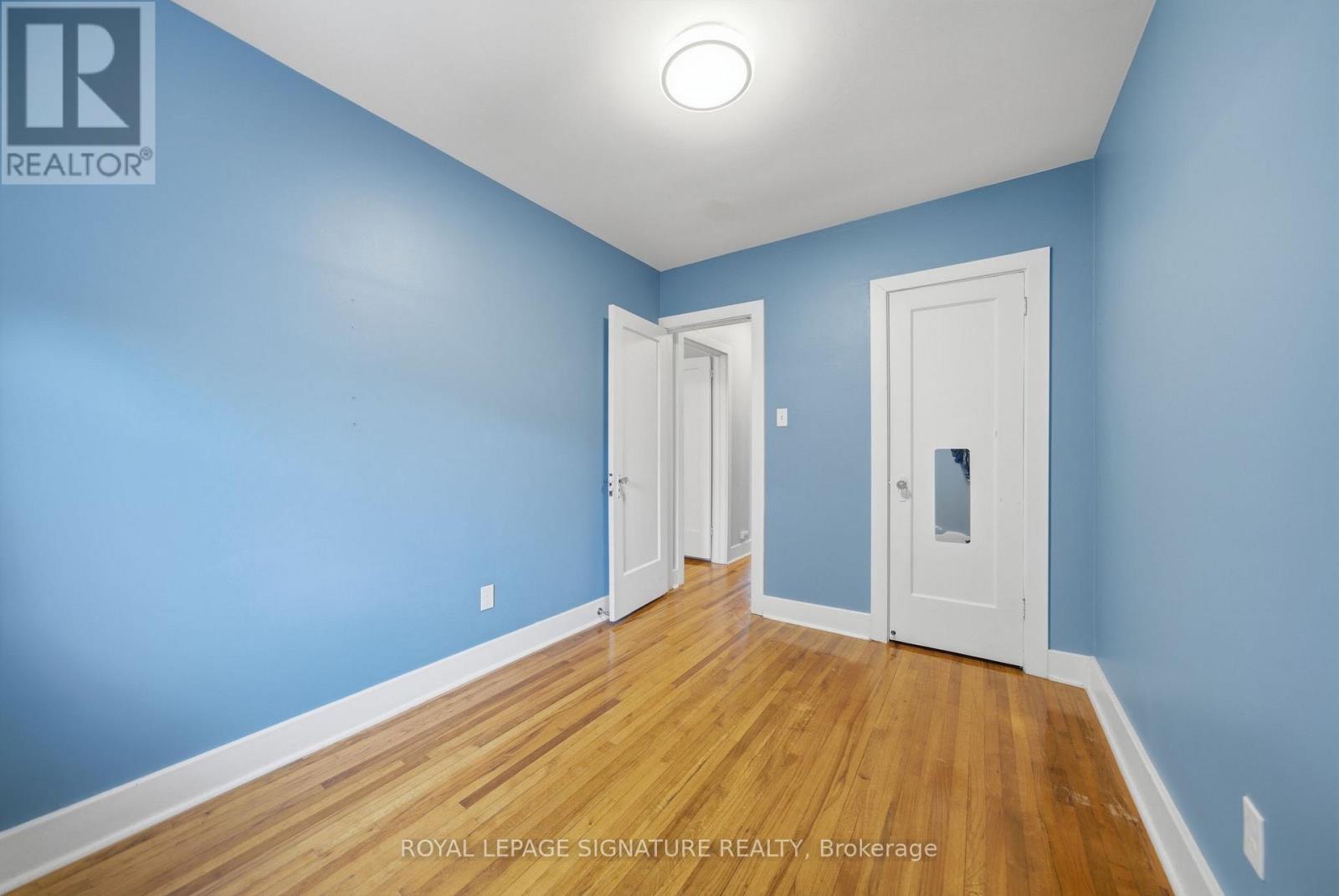 20 Aldgate Avenue, Toronto, Ontario  M8Y 3L6 - Photo 29 - W13182986
