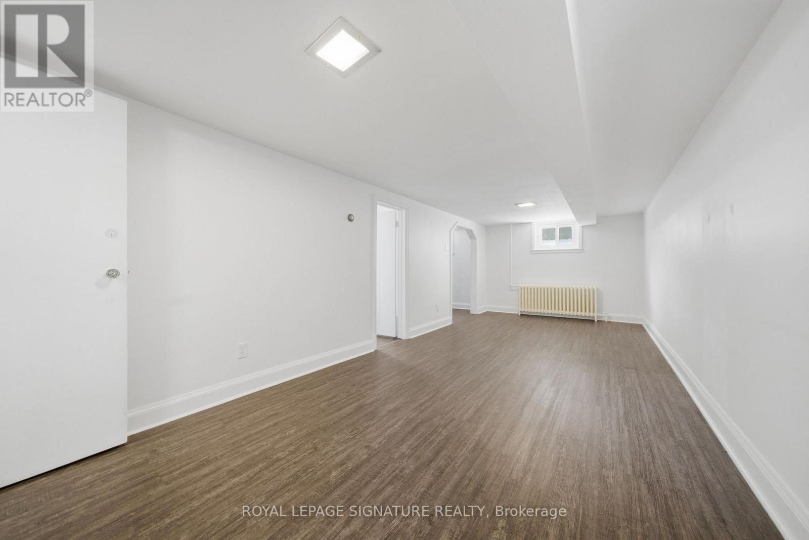 20 Aldgate Avenue, Toronto, Ontario  M8Y 3L6 - Photo 39 - W13182986