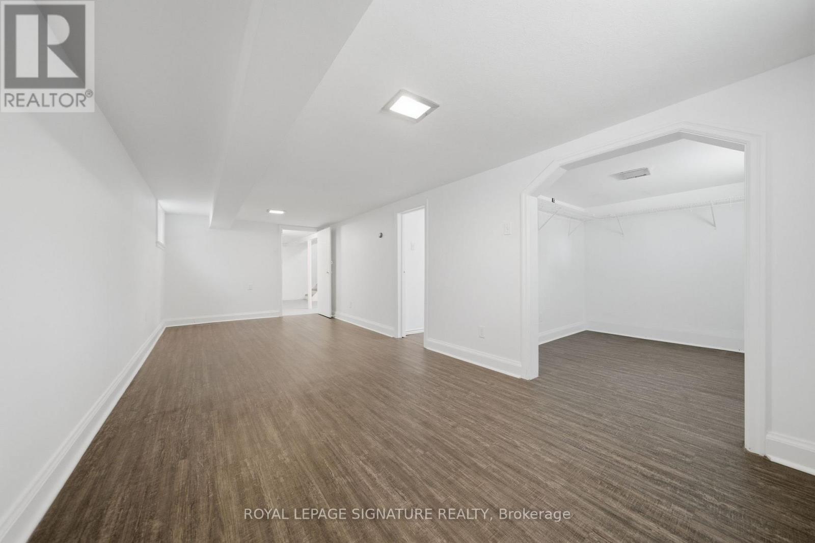 20 Aldgate Avenue, Toronto, Ontario  M8Y 3L6 - Photo 40 - W13182986