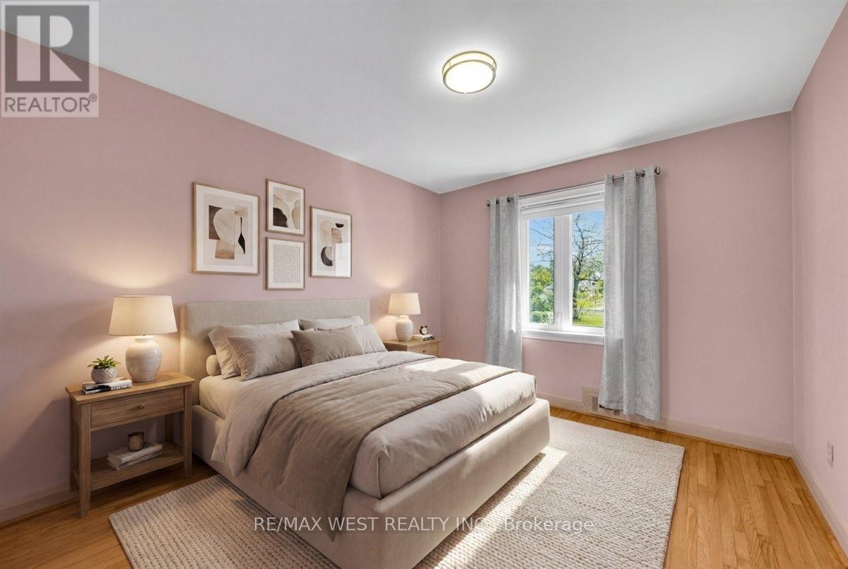 1135 Islington Avenue, Toronto, Ontario  M8Z 4S3 - Photo 17 - W13183088