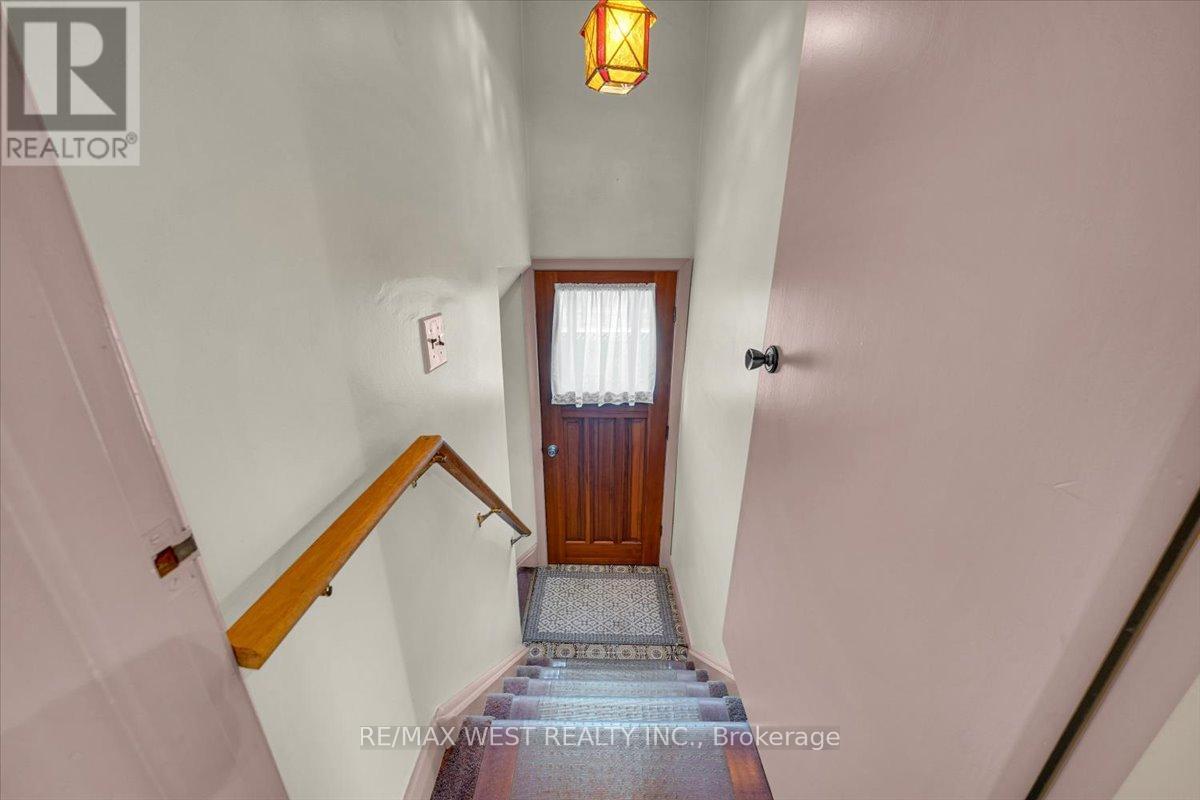 1135 Islington Avenue, Toronto, Ontario  M8Z 4S3 - Photo 22 - W13183088