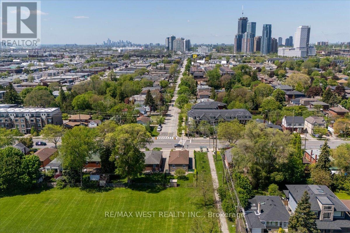 1135 Islington Avenue, Toronto, Ontario  M8Z 4S3 - Photo 36 - W13183088