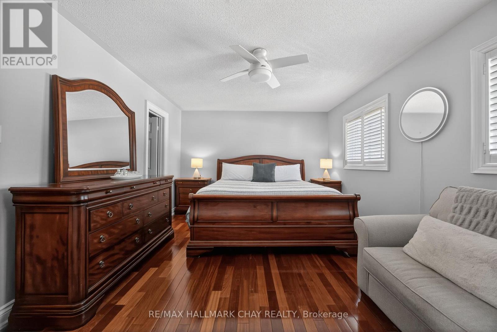 72 Ravenscliffe Court, Brampton, Ontario  L6X 4N9 - Photo 13 - W13183096