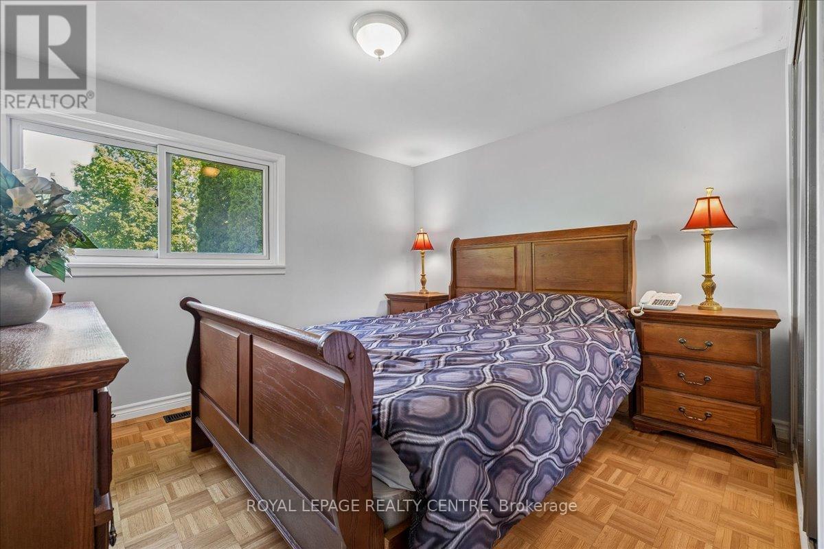 2613 Liruma Road, Mississauga, Ontario  L5K 1Y8 - Photo 21 - W13183190