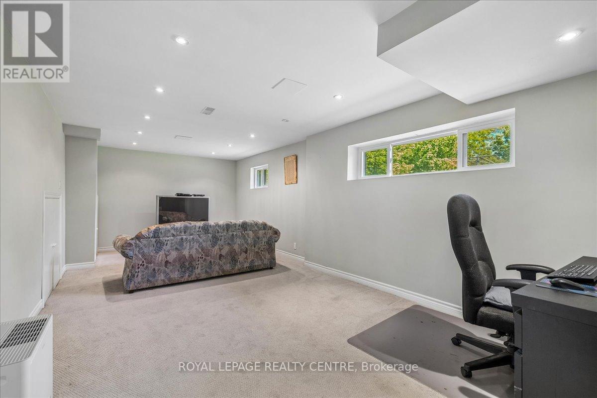 2613 Liruma Road, Mississauga, Ontario  L5K 1Y8 - Photo 23 - W13183190