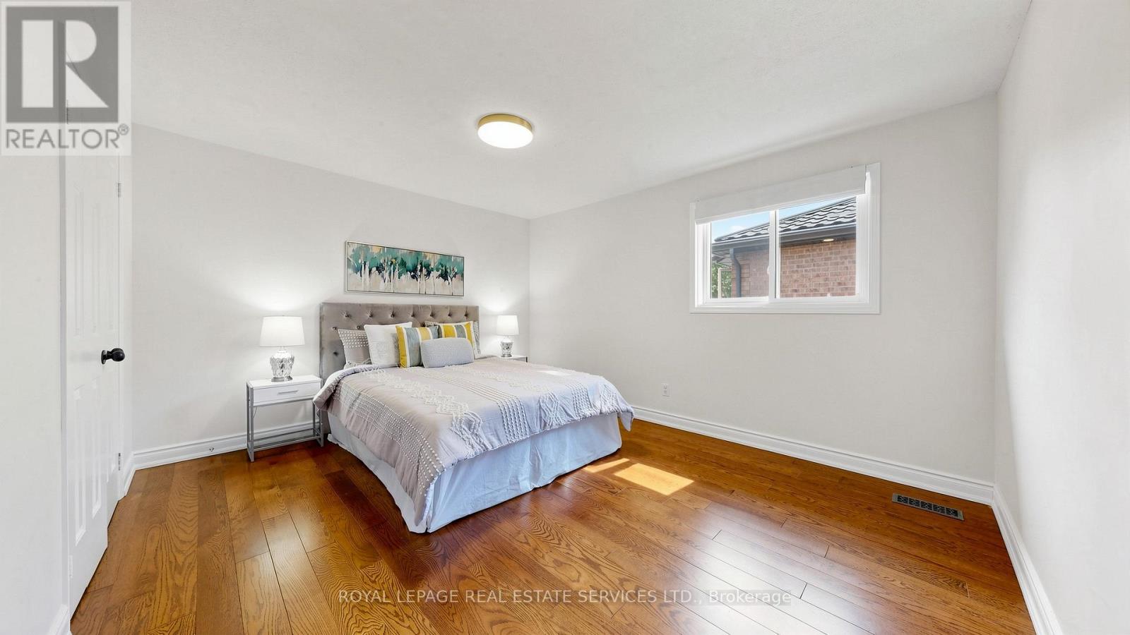 165 Warner Drive, Oakville, Ontario  L6L 6E7 - Photo 27 - W13183422