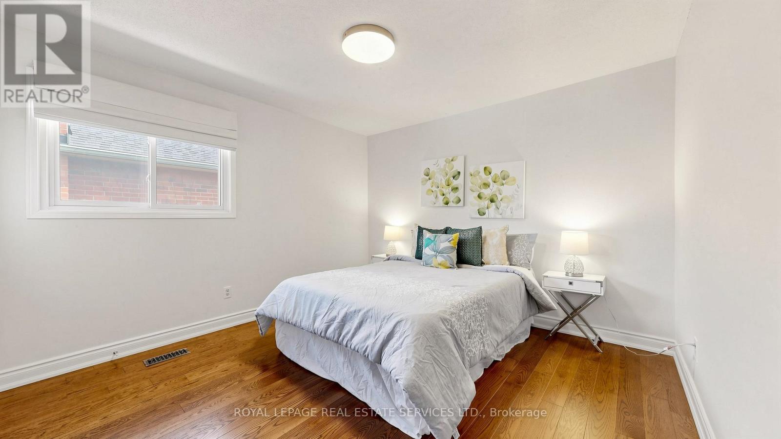 165 Warner Drive, Oakville, Ontario  L6L 6E7 - Photo 31 - W13183422