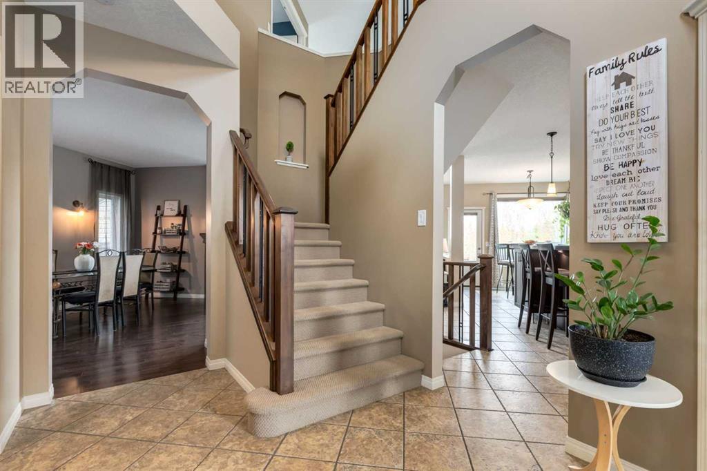 569 Chaparral Drive Se, Calgary, Alberta  T2X 3W8 - Photo 3 - A2313504