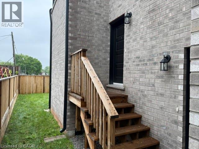 175 Margaret Avenue Unit# Upper, Hamilton, Ontario  L8E 2H6 - Photo 3 - 40831974