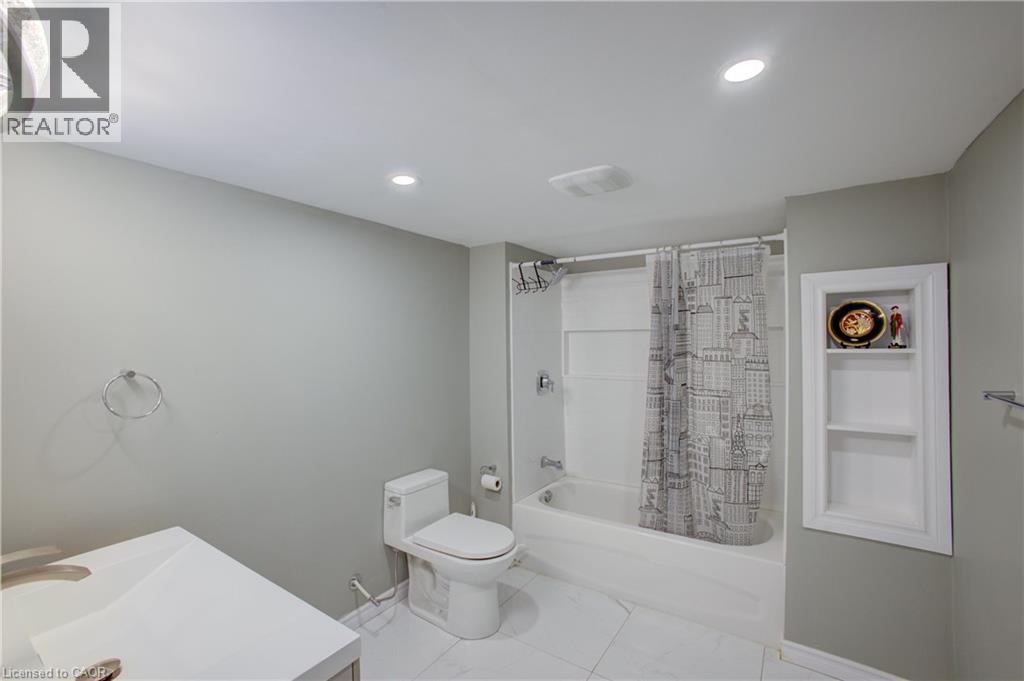 53 Prosperity Drive, Kitchener, Ontario  N2E 4A9 - Photo 26 - 40833899
