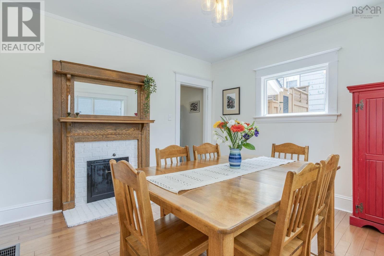 39 Maple Street, Dartmouth, Nova Scotia  B3A 1X9 - Photo 11 - 202612273