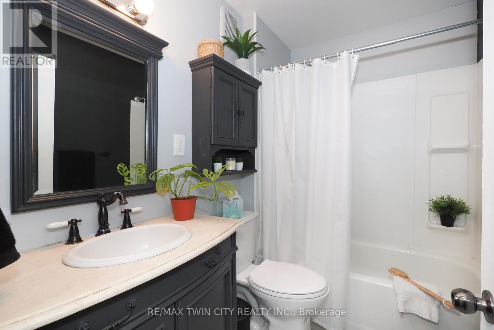 1 Forbes Street, Cambridge, Ontario N3C 2E1 - Photo 22 - X13183168