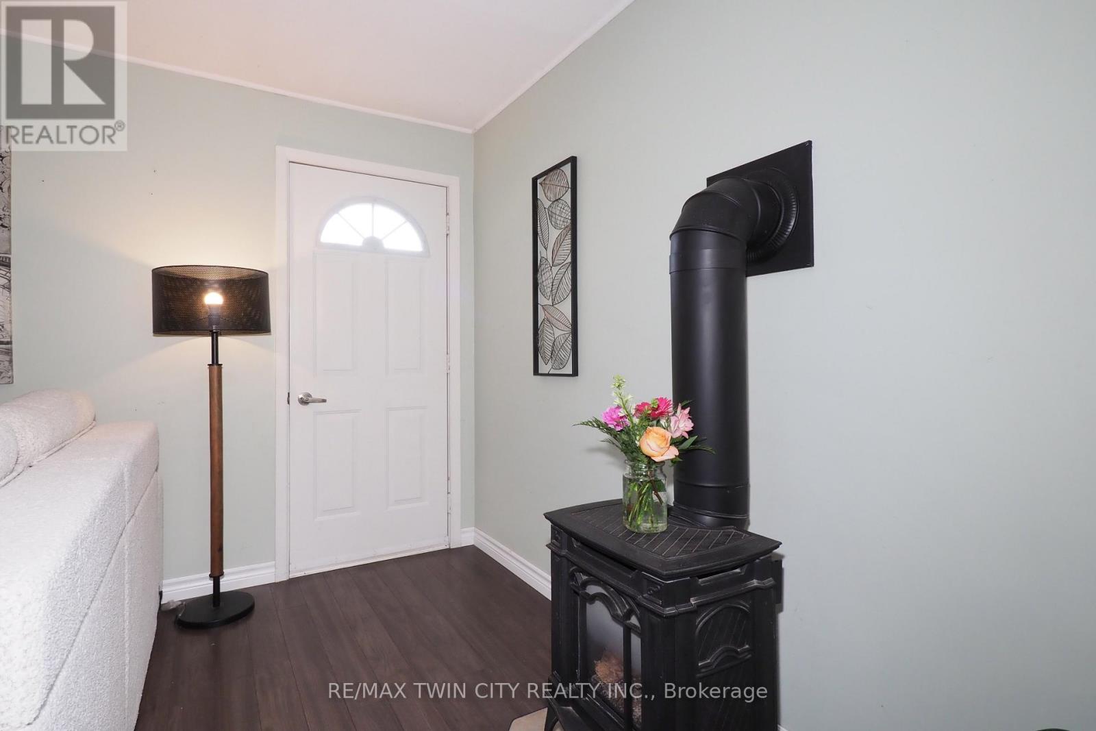 1 Forbes Street, Cambridge, Ontario N3C 2E1 - Photo 5 - X13183168