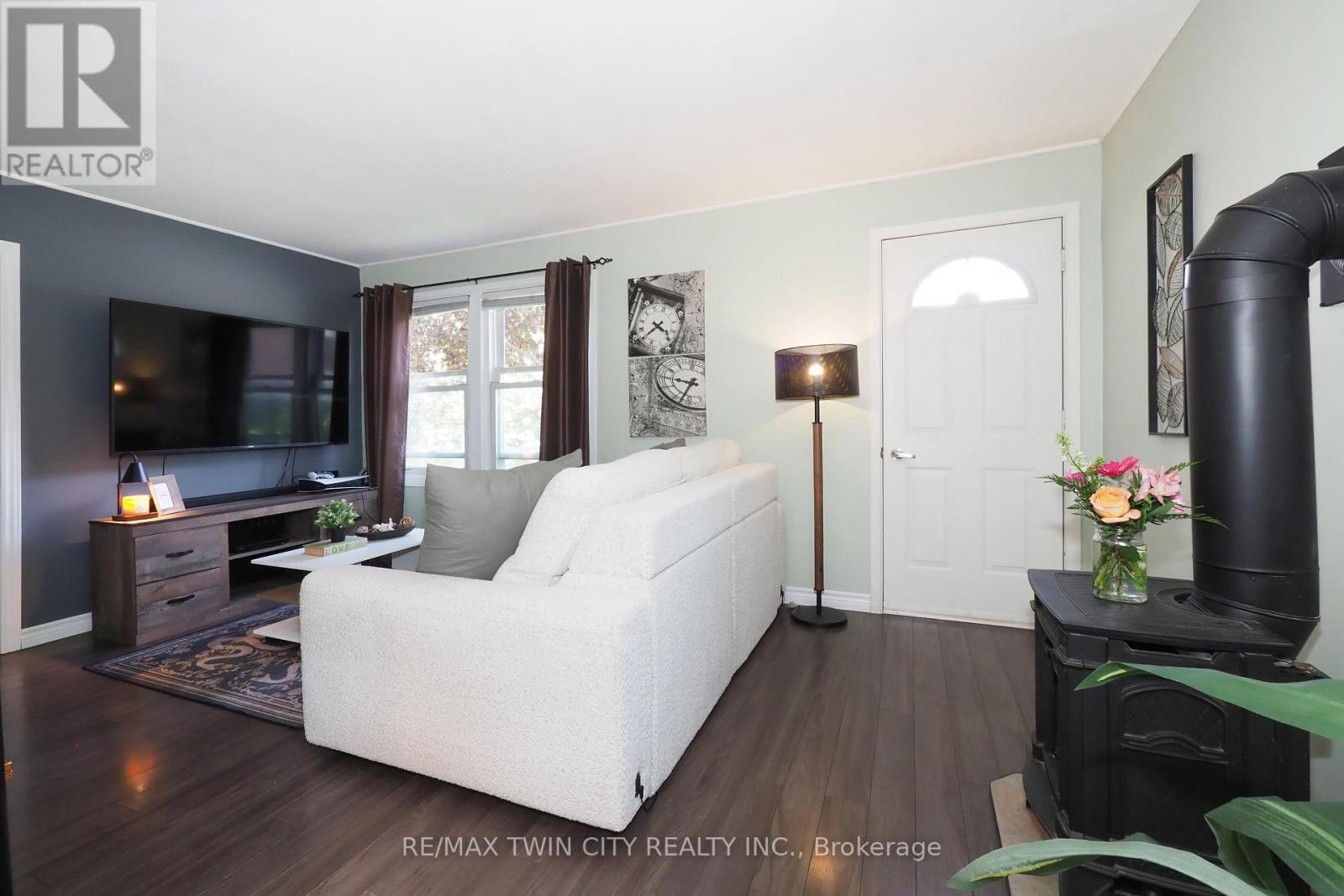 1 Forbes Street, Cambridge, Ontario N3C 2E1 - Photo 7 - X13183168
