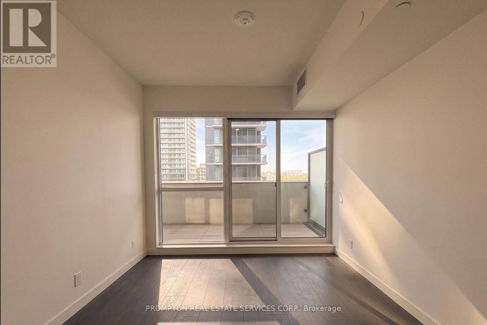 566 - 68 Esther Shiner Boulevard, Toronto, Ontario M2K 0J6 - Photo 5 - C13181662