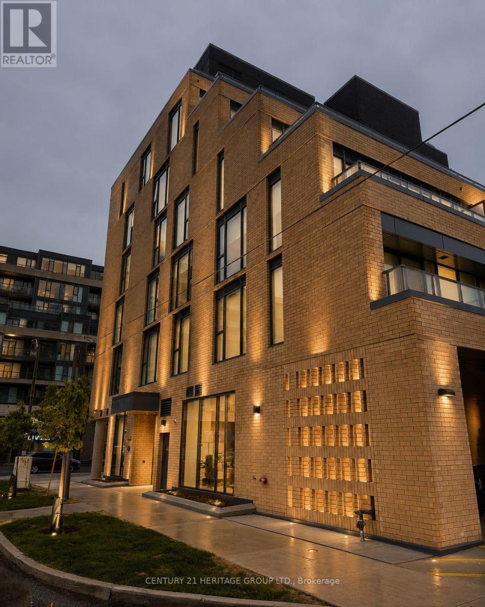 403 - 6 CHARTWELL ROAD, Toronto, Ontario