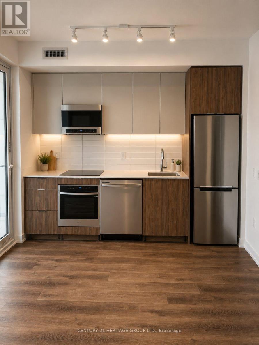 403 - 6 Chartwell Road, Toronto, Ontario  M8Z 4E8 - Photo 6 - W13107148