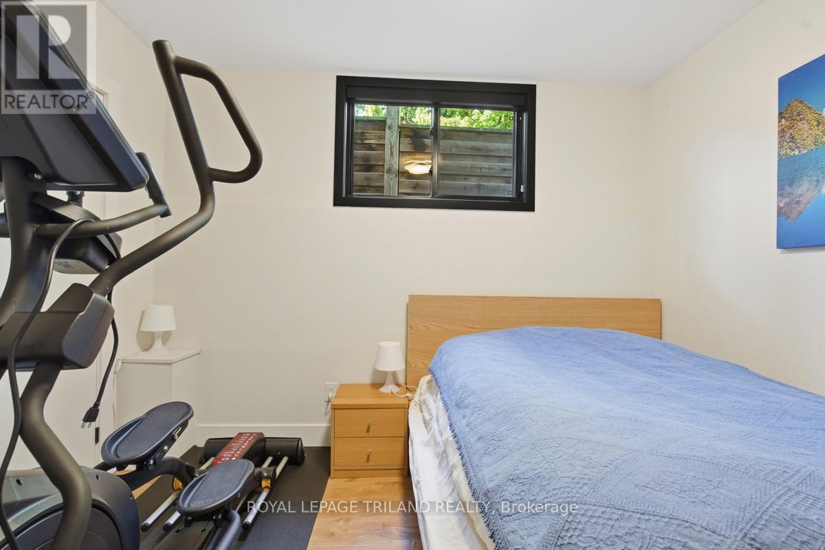 20 Garfield Avenue, London South, Ontario  N6C 2B5 - Photo 35 - X13183500