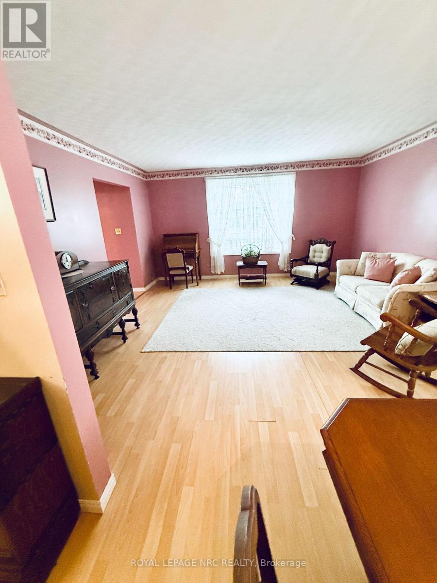 114 Brown St West Street W, Norfolk (Townsend), Ontario  N0E 1Y0 - Photo 6 - X13183852