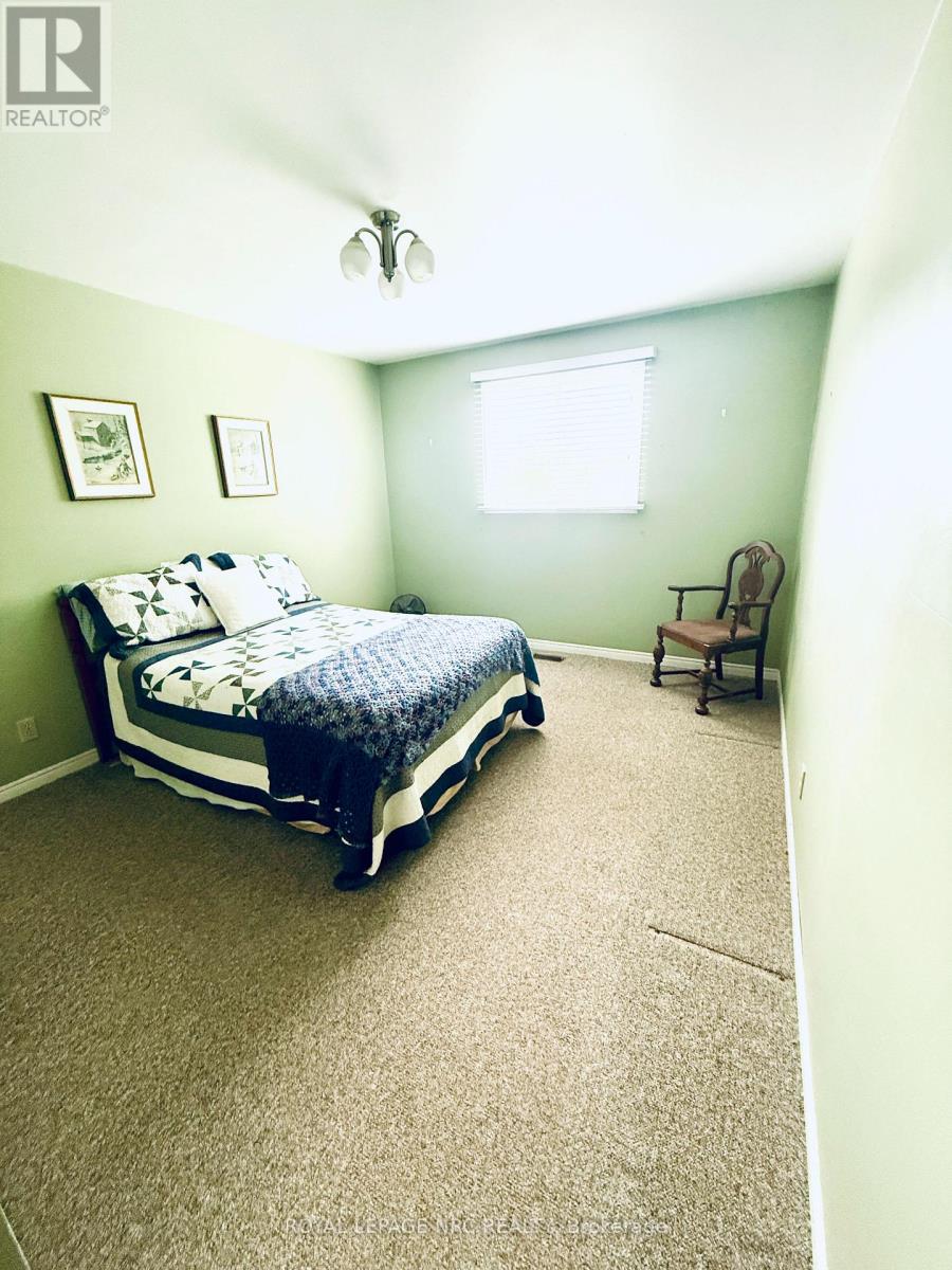 114 Brown St West Street W, Norfolk (Townsend), Ontario  N0E 1Y0 - Photo 8 - X13183852