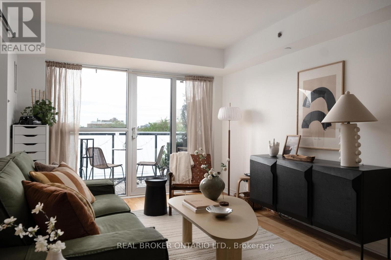 510 - 35 Saranac Boulevard, Toronto, Ontario M6A 2G4 - Photo 4 - C13168758