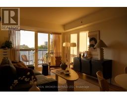 510 - 35 SARANAC BOULEVARD, Toronto, Ontario