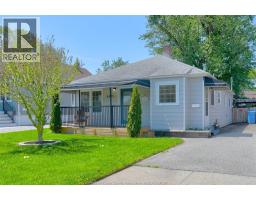 1075 ESDRAS PLACE, Windsor, Ontario