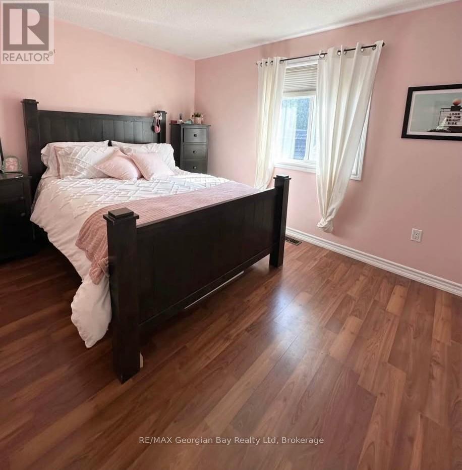 415 Irwin Street, Midland, Ontario  L4R 2V6 - Photo 15 - S13183952