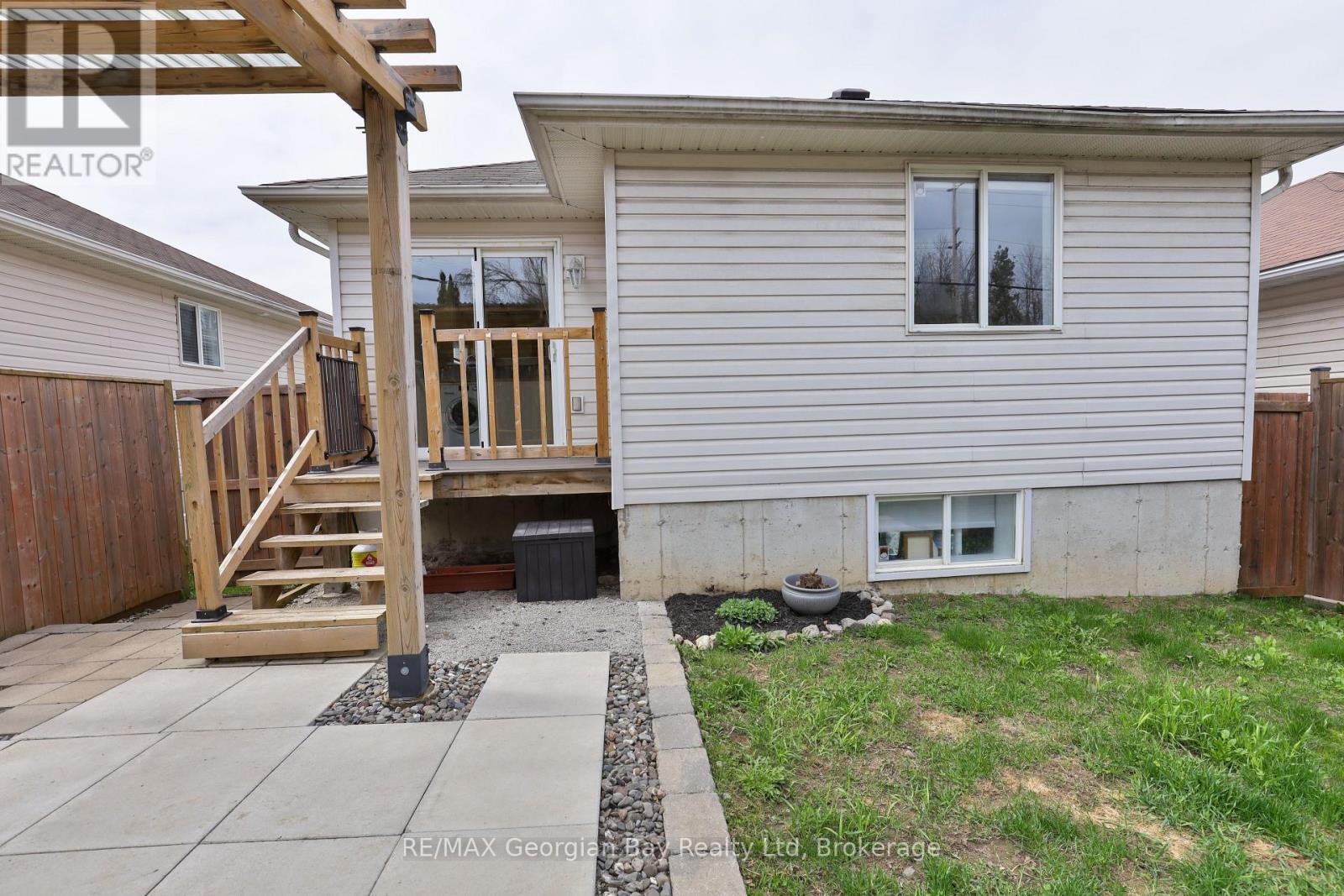415 Irwin Street, Midland, Ontario  L4R 2V6 - Photo 23 - S13183952
