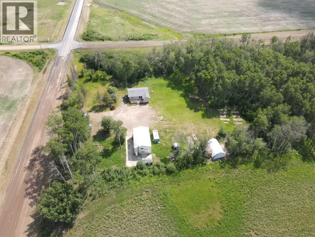 84004 Rr 210, Rural Northern Sunrise County, Alberta  T8S 1S4 - Photo 6 - A2271281