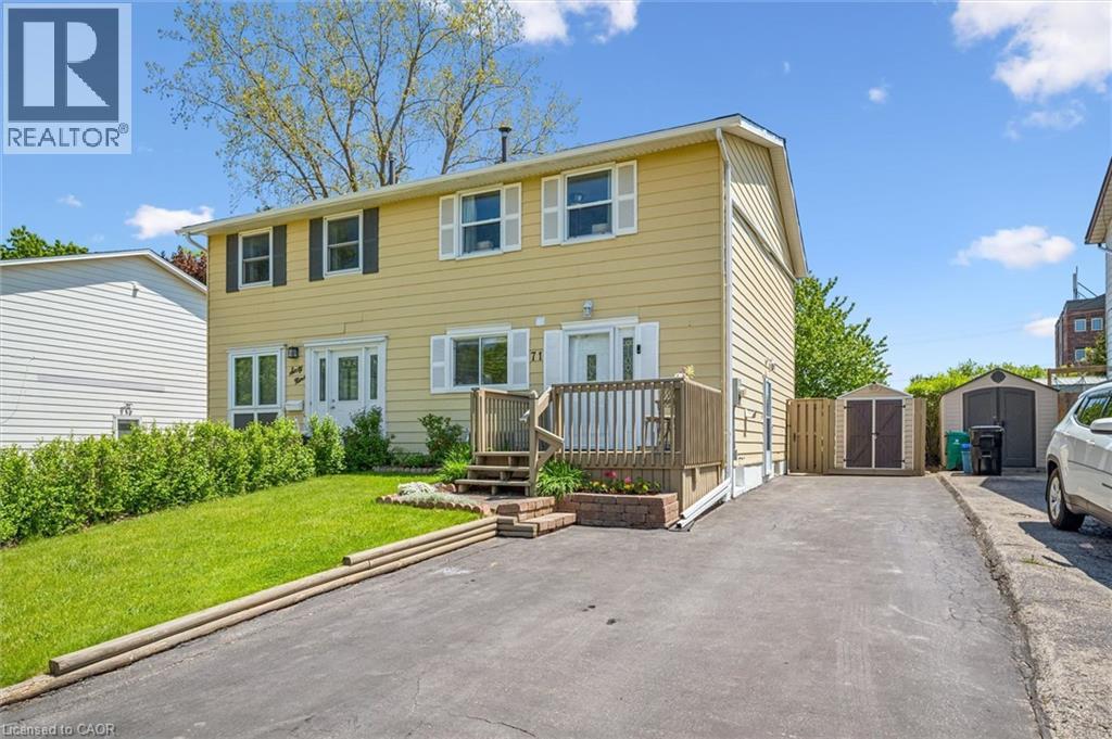 71 Blackhorne Drive, Kitchener, Ontario N2E 1T5 - Photo 2 - 40828130