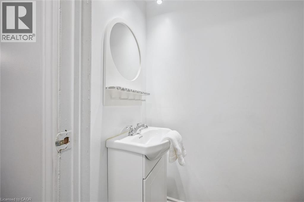 71 Blackhorne Drive, Kitchener, Ontario N2E 1T5 - Photo 27 - 40828130