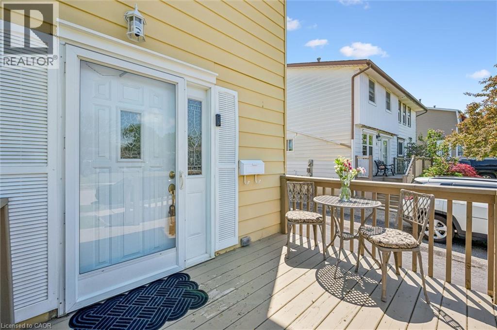 71 Blackhorne Drive, Kitchener, Ontario N2E 1T5 - Photo 6 - 40828130