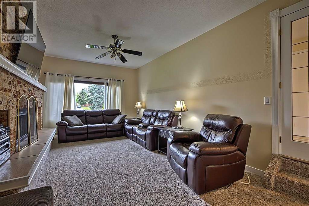 48 Deermont Way SE, Calgary, Alberta  T2J 5P3 - Photo 21 - A2313135