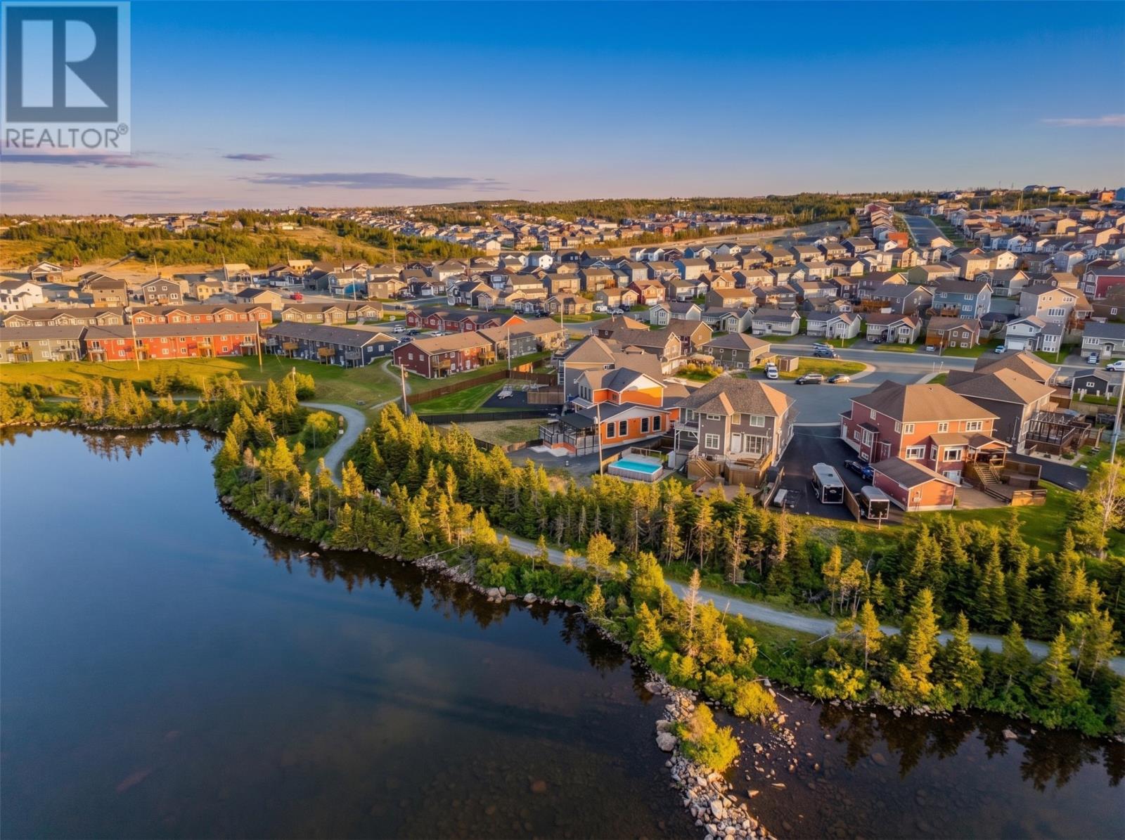 8 Mt Sylvester Place, Paradise, Newfoundland & Labrador  A1L 3G4 - Photo 2 - 1298119