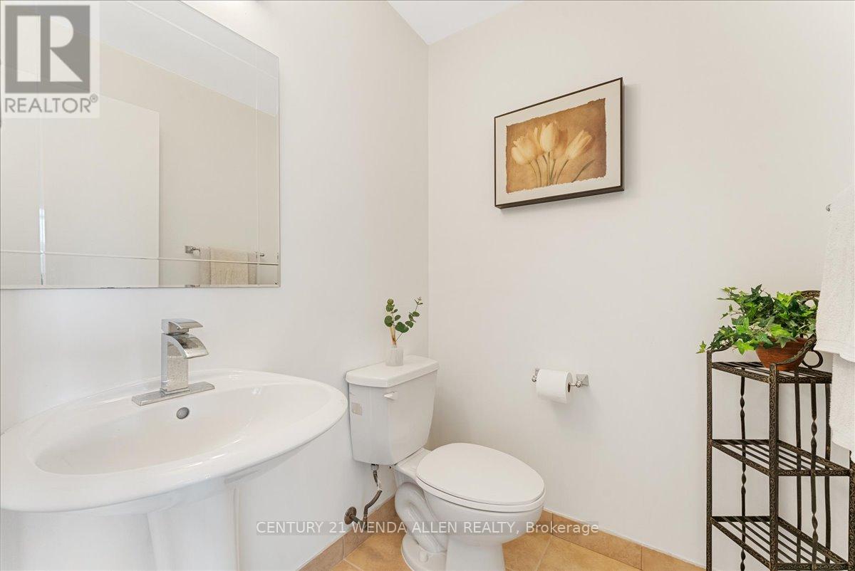 1709 - 220 Victoria Street, Toronto, Ontario  M5B 2R6 - Photo 25 - C13183684