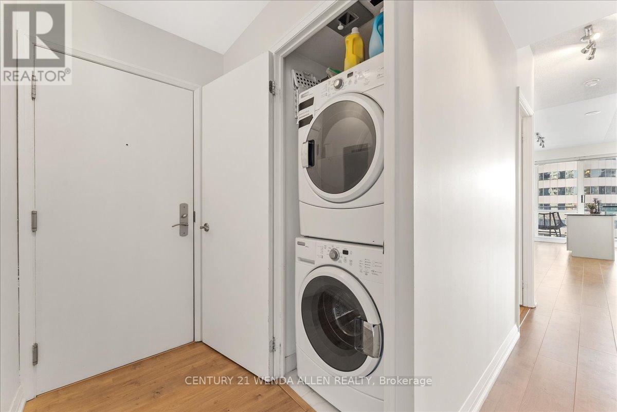 1709 - 220 Victoria Street, Toronto, Ontario  M5B 2R6 - Photo 27 - C13183684