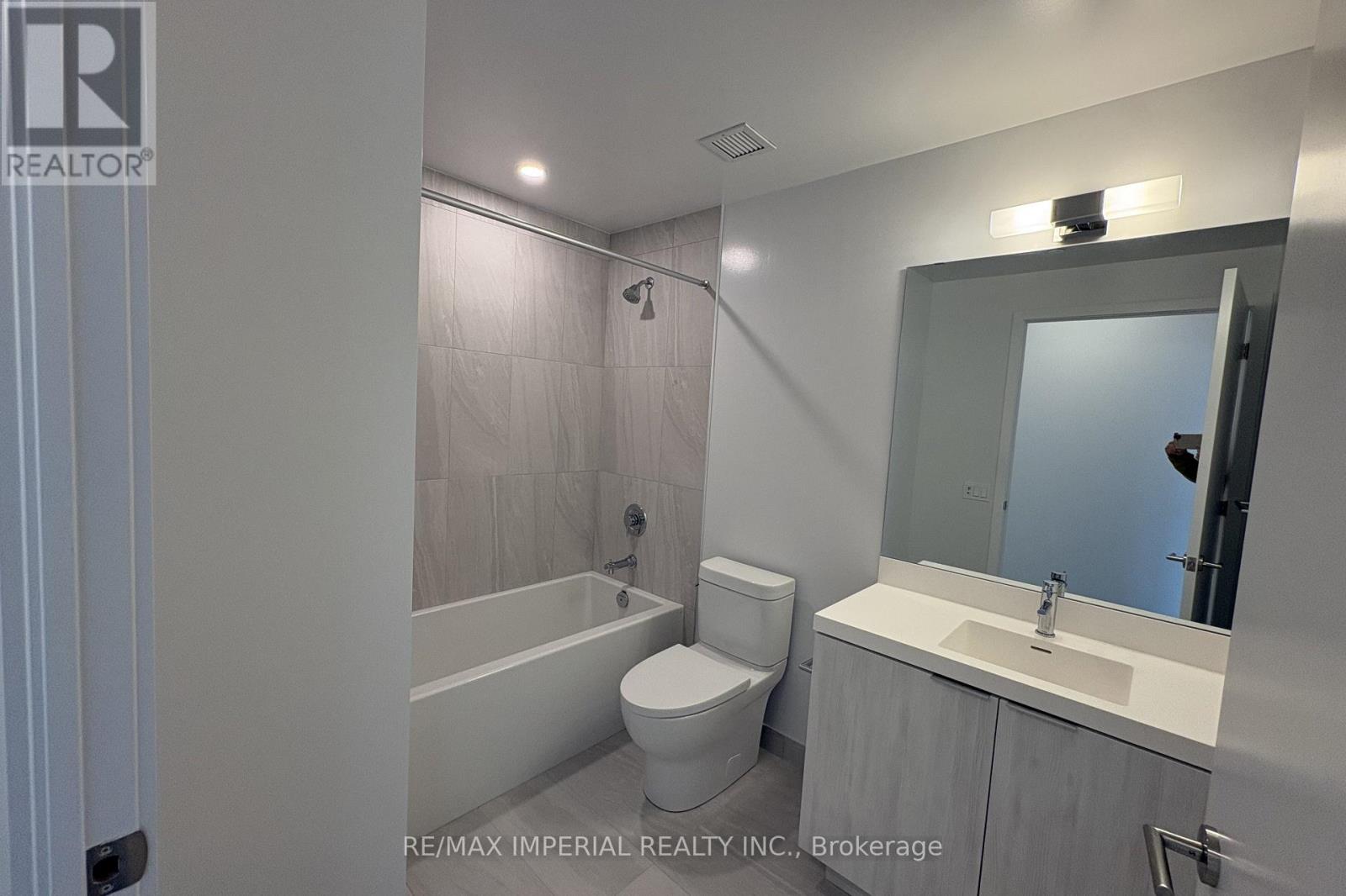 3202 - 5858 Yonge Street, Toronto, Ontario  M2M 0C6 - Photo 5 - C13183864