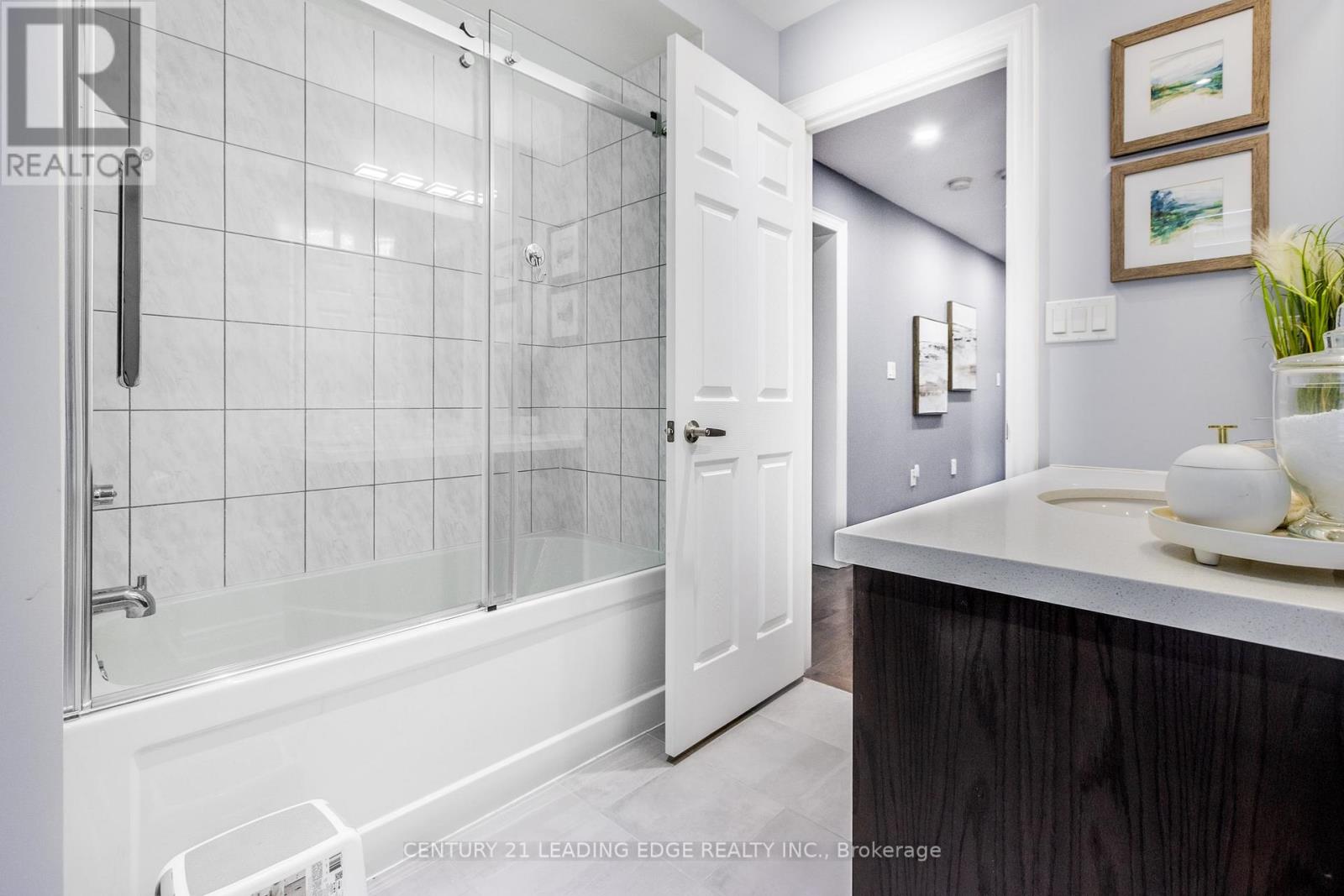 228 Fleetwood Drive, Oshawa, Ontario  L1K 3E7 - Photo 35 - E13183578