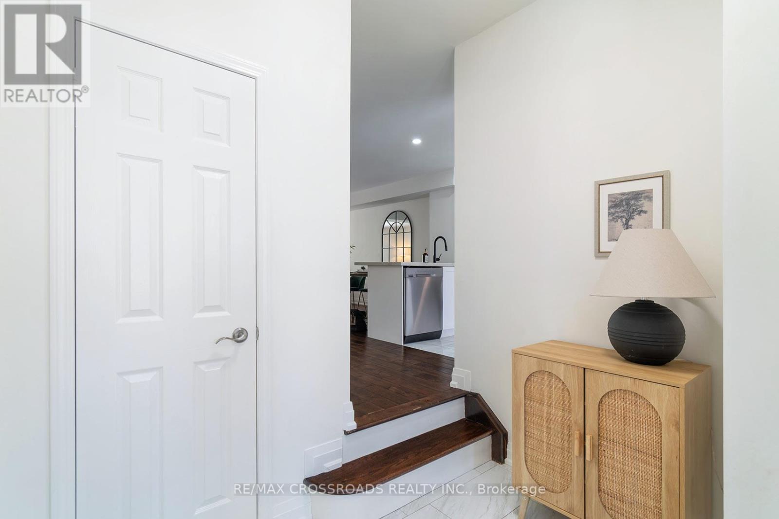 35 Torr Lane, Ajax, Ontario  L1S 7N1 - Photo 6 - E13183912