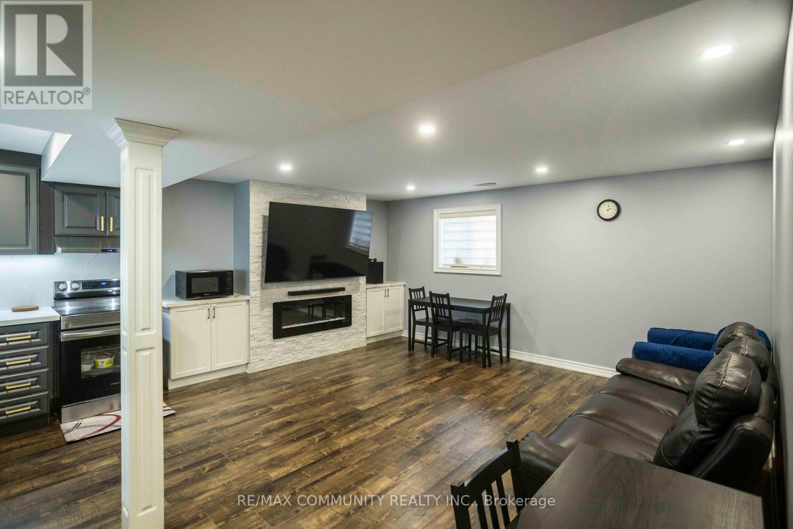 74 Stannardville Drive, Ajax, Ontario  L1T 0M4 - Photo 29 - E13184022
