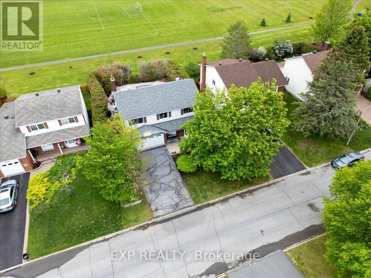 6383 Larmond Avenue, Ottawa, Ontario K1C 2J9 - Photo 3 - X13183626