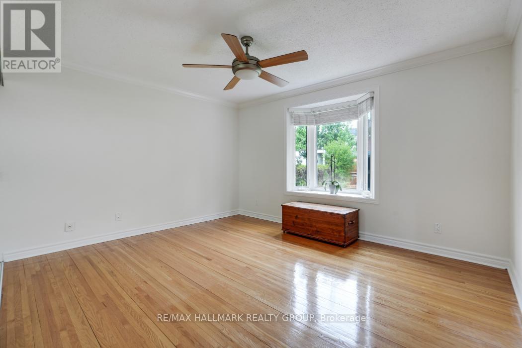 39 Parkwood Crescent, Ottawa, Ontario K1B 3J5 - Photo 19 - X13183728
